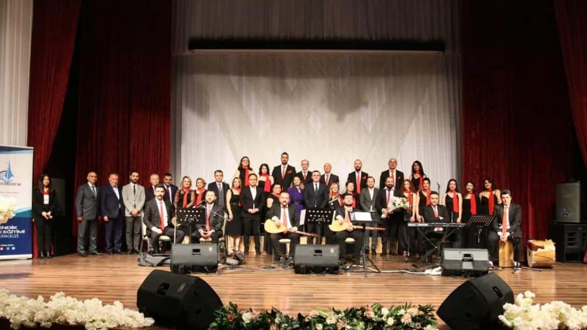 Türk Halk Müziği Koromuz